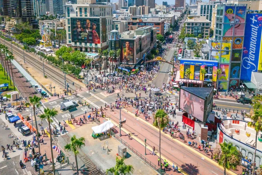 12 Ways to Enjoy Comic-Con 2025 Without a Badge